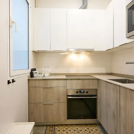 Sant Antoni 2br Balcony Ac & Workspace * Βαρκελώνη