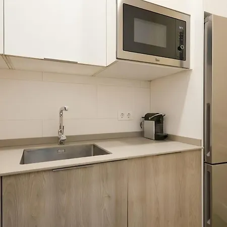 Διαμέρισμα Sant Antoni 2br Balcony Ac & Workspace Βαρκελώνη