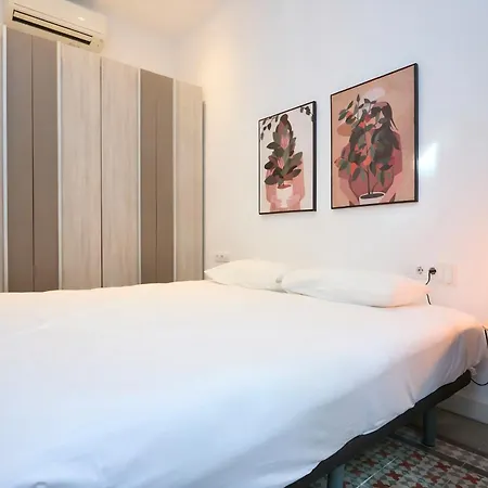 Sant Antoni 2br Balcony Ac & Workspace Apartament Barcelona